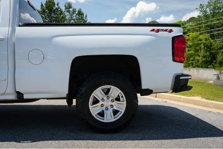 $23888 : Chevrolet Silverado 1500 LD image 6