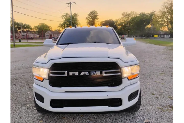 $27999 : 2019 RAM 2500 Tradesman image 8