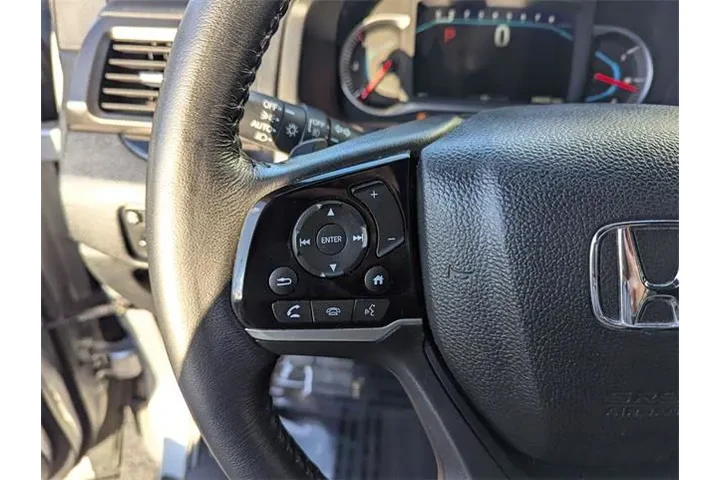 $28550 : Honda Passport 2021 AWD Tour image 10