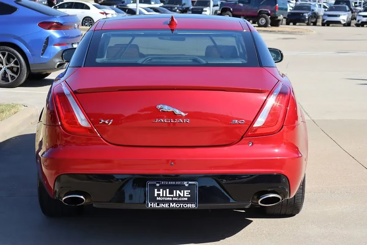 $23998 : 2016 XJ R-Sport image 9