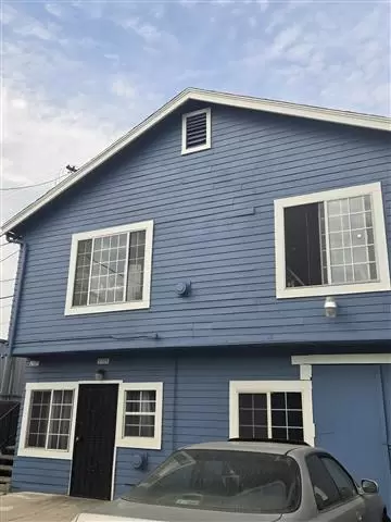 $2800 : RENTO APARTAMENTO GRANDE image 3