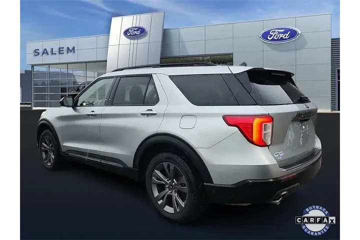 $33795 : Ford Explorer 2023 AWD XLT 4 image 4
