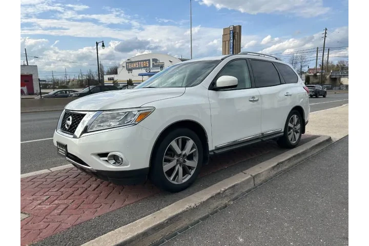 $10895 : 2014 Pathfinder Platinum image 8