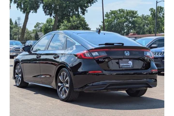 $19985 : 2024 Civic EX-L image 10