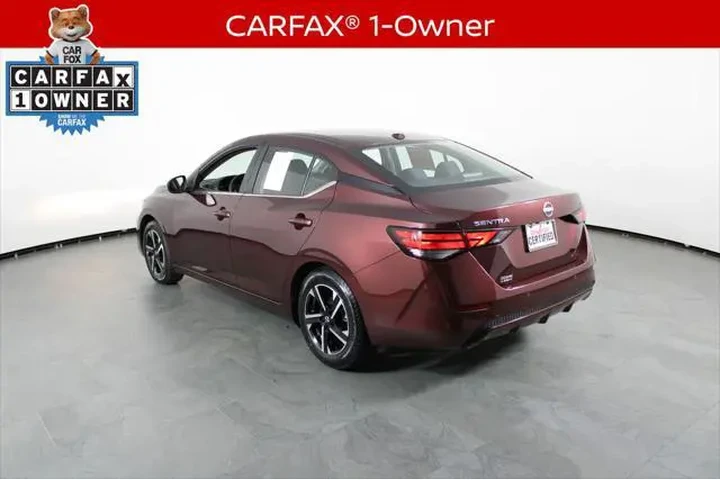 $15930 : Nissan Sentra 2024 SV 4dr Se image 5