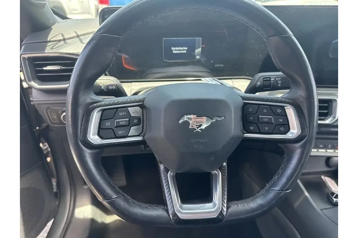 $37420 : Ford Mustang 2025 EcoBoost 2 image 6