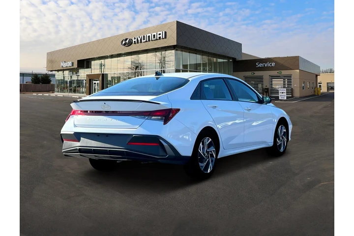 $24523 : Hyundai ELANTRA 2025 SEL Spo image 7