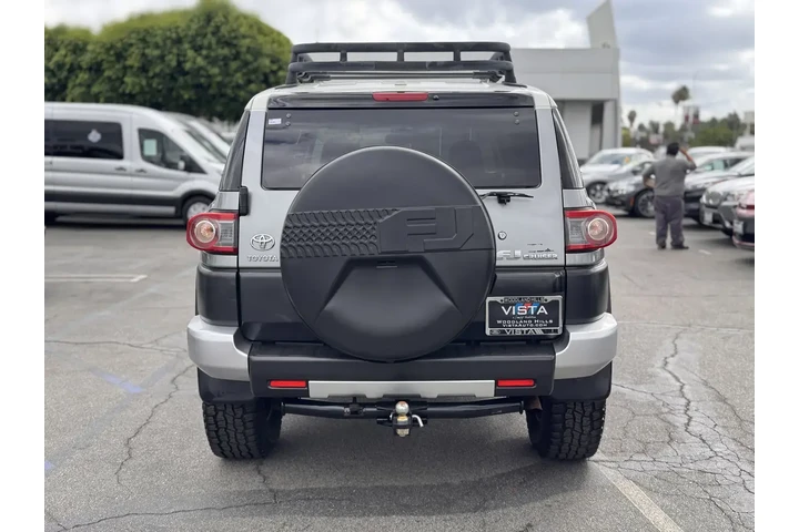 $28995 : Toyota FJ Cruiser 2012 4x4 4 image 8