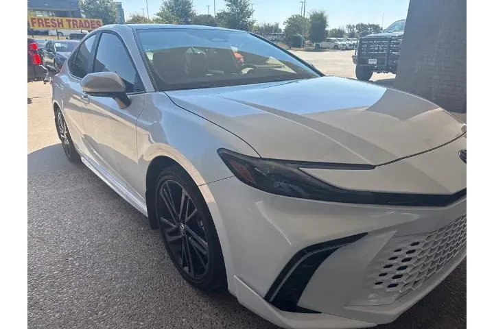 $35165 : Toyota Camry 2025 XSE 4dr Se image 5