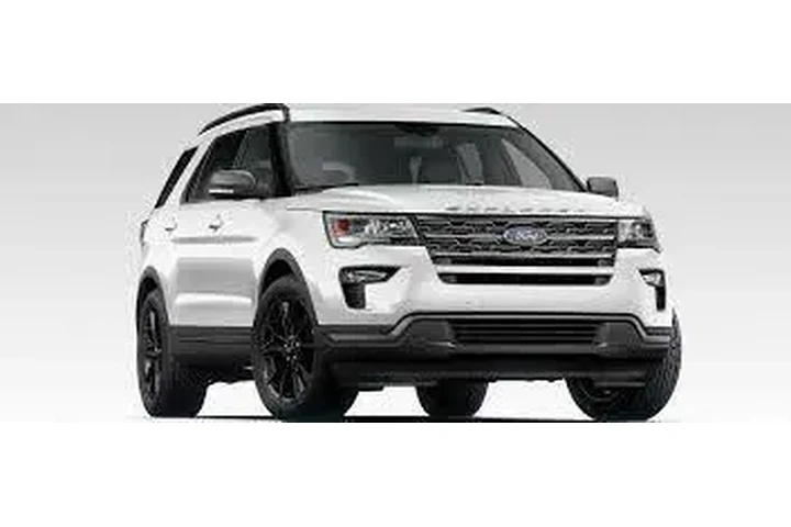 $18617 : Ford Explorer 2019 XLT 4dr S image 1