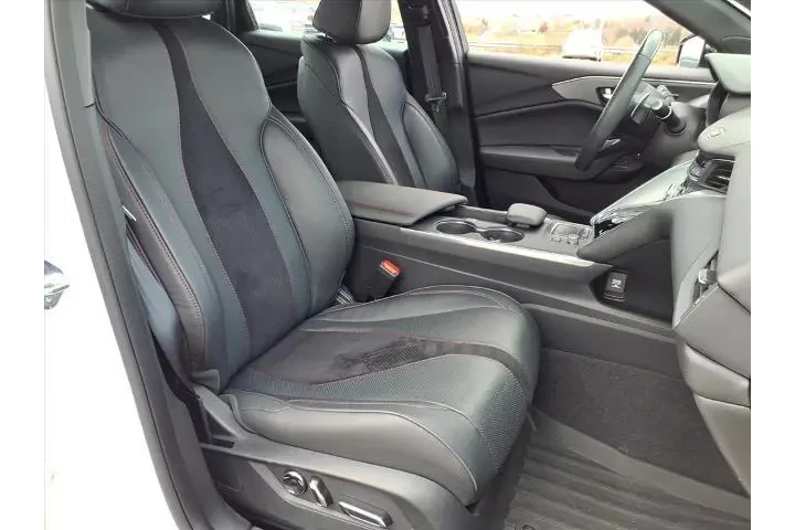 $34986 : Acura TLX 2023 4dr Sedan w/A image 8