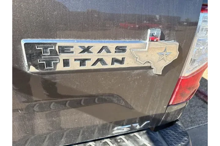 $15485 : Nissan Titan 2017 4x2 S 4dr image 5