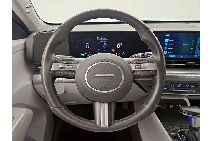 $18998 : Hyundai KONA 2024 SEL 4dr Cr image 10