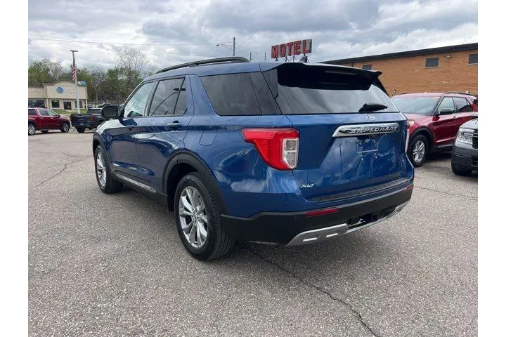 $27275 : Ford Explorer 2023 XLT 4dr S image 6