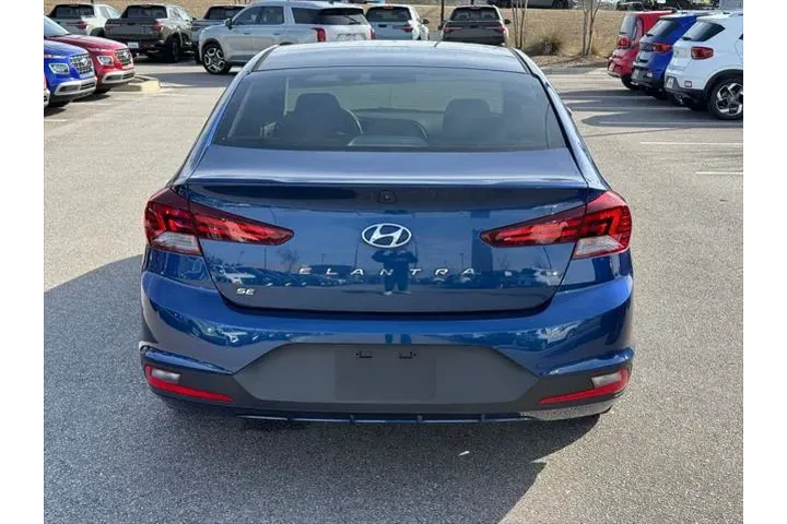 $9704 : Hyundai ELANTRA 2019 SE 4dr image 9