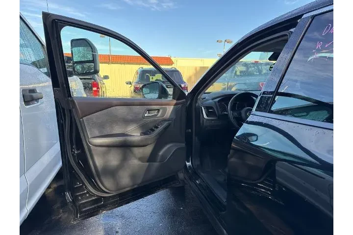 $21287 : Nissan Rogue 2021 SV 4dr Cro image 6