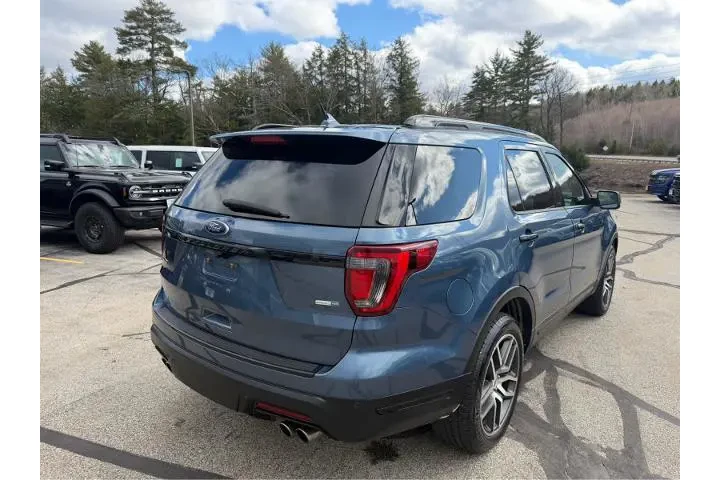$13995 : Ford Explorer 2018 AWD Sport image 10