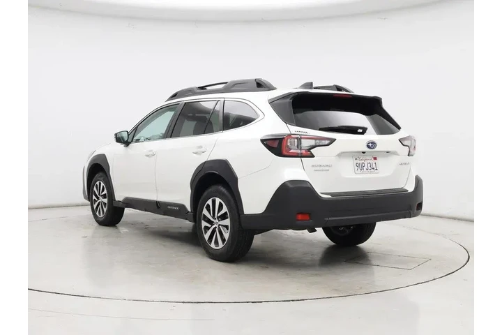 $28998 : Subaru Outback 2025 AWD Prem image 2