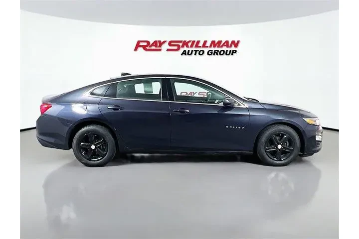 $19975 : Chevrolet Malibu 2023 LT 4dr image 8