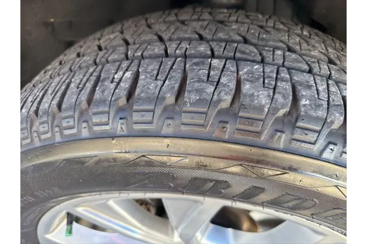 $29991 : Ford Explorer 2022 AWD Limit image 5