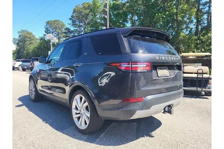 $17998 : Land Rover Discovery 2017 AW image 3