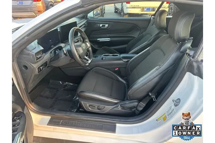 $25998 : Ford Mustang 2024 EcoBoost 2 image 9