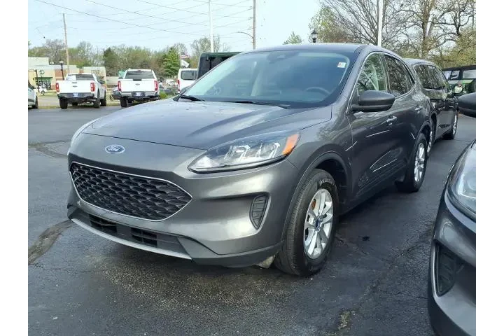 $19987 : Ford Escape 2022 AWD SE 4dr image 1