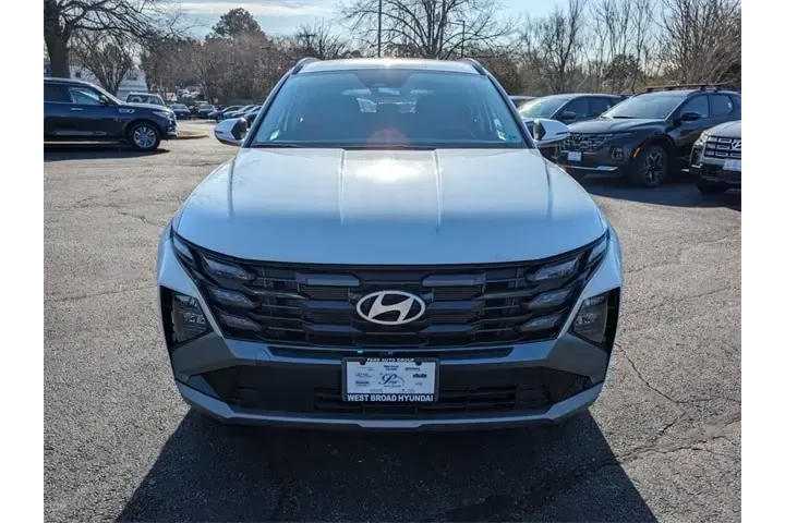 $30000 : Hyundai TUCSON 2025 AWD SEL image 9