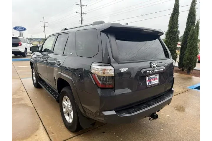 $36257 : Toyota 4Runner 2024 4x4 SR5 image 8