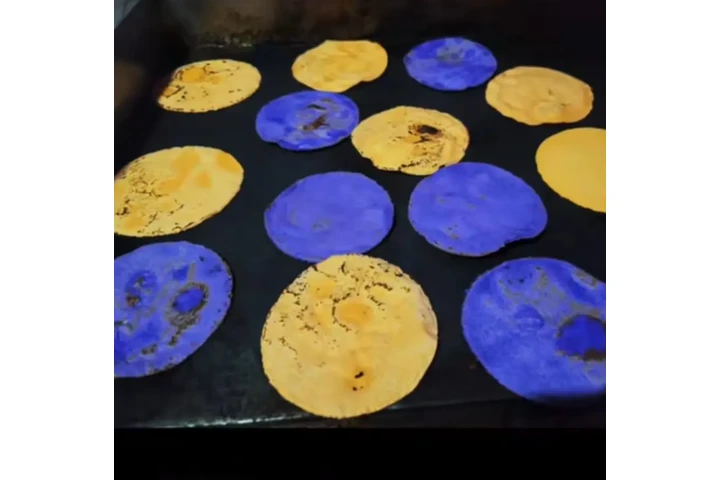 Ago  taquizas  o pupusas para image 2