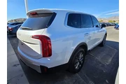 $30580 : Kia Telluride 2024 LX 4dr SU thumbnail