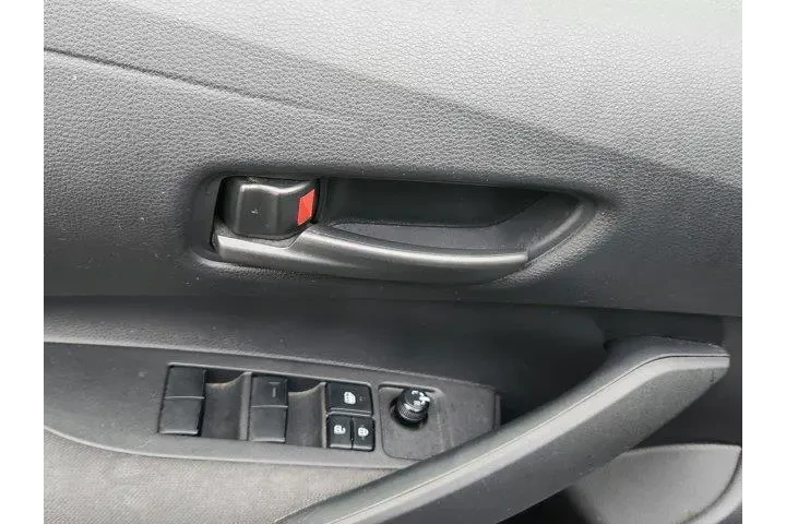 $19000 : Toyota Corolla 2022 LE 4dr S image 9