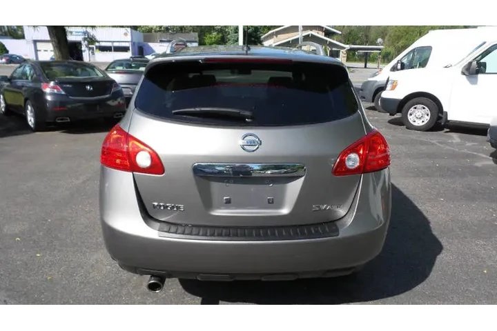 $6900 : 2012 Rogue SV image 9