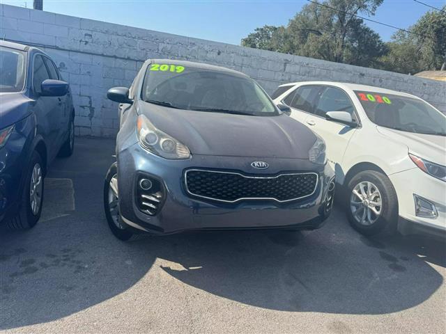 $12990 : 2019 KIA SPORTAGE2019 KIA SPO image 8