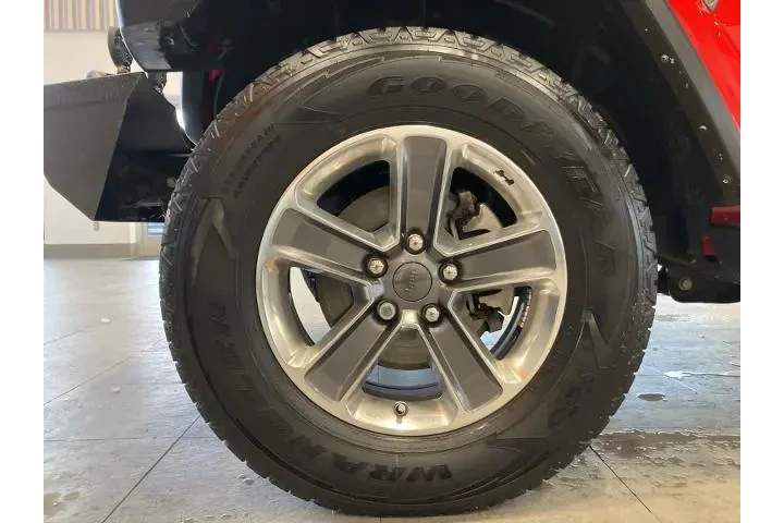 $29995 : Jeep Wrangler Unlimited 2021 image 9