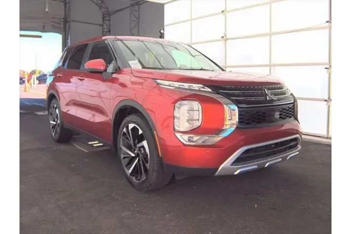 $25000 : Mitsubishi Outlander 2024 SE image 3