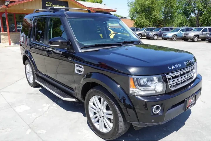 $12979 : 2015 Land Rover LR4 HSE LUX image 5
