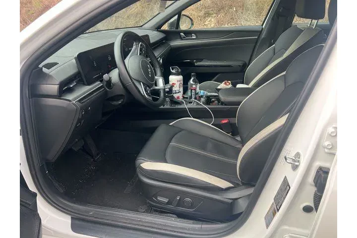 $25990 : Kia K5 2025 GT-Line 4dr Seda image 8