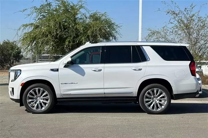 $65750 : Yukon Denali image 9