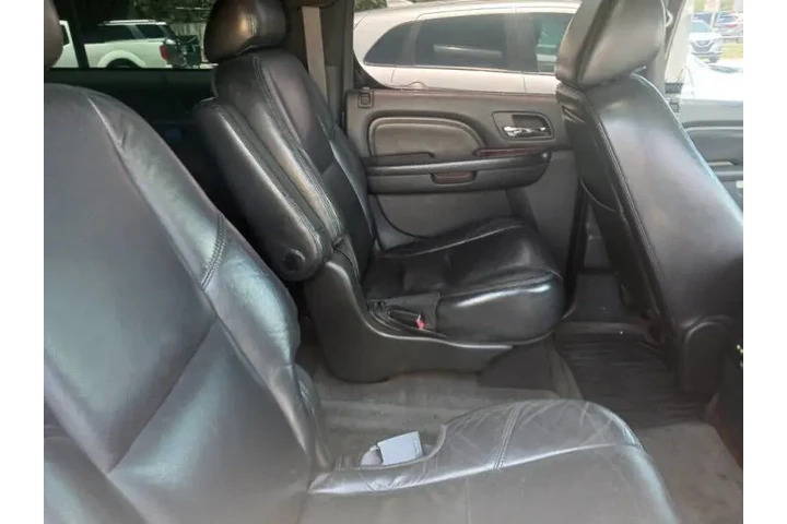 $12000 : 2010 Escalade ESV Premium image 5