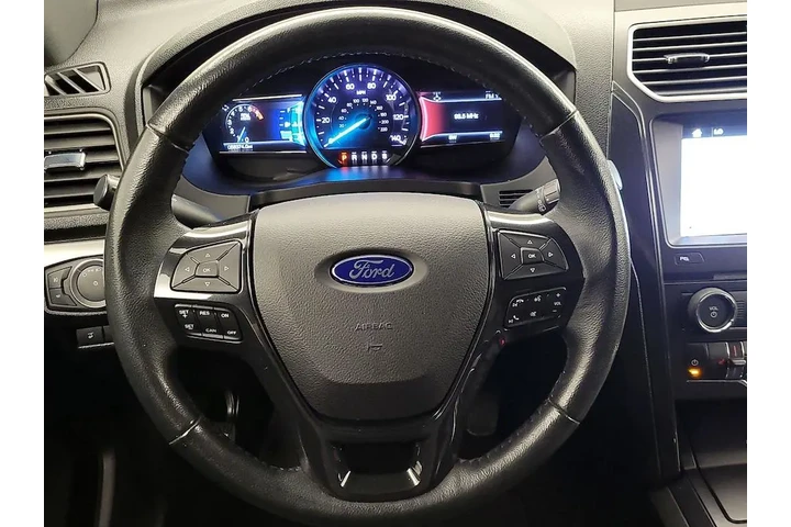 $22998 : Ford Explorer 2018 AWD XLT 4 image 10