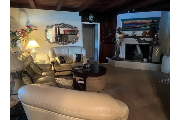 $1250 : brand-new flooring home image 5