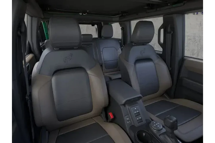 Ford Bronco 2024 4x4 Wildtra image 9