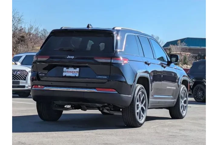 $35649 : Jeep Grand Cherokee 2024 4x4 image 7