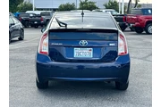 $13570 : Toyota Prius 2013 Four 4dr H thumbnail