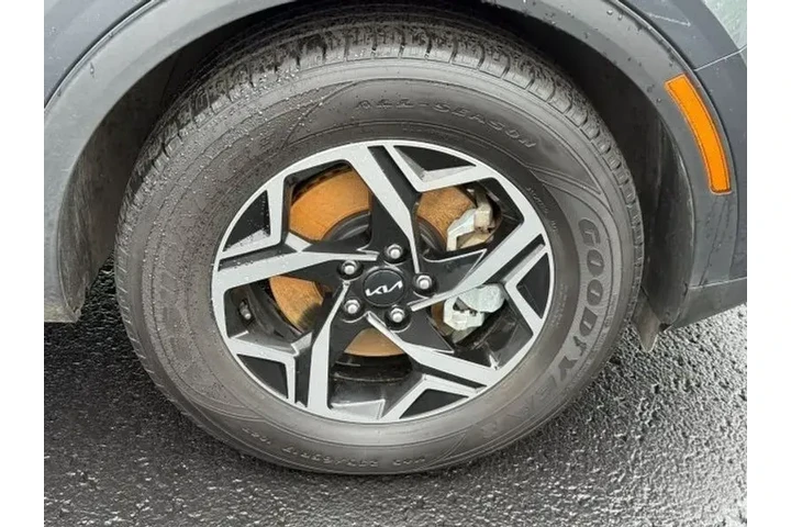 $19031 : Kia Sportage 2023 LX 4dr SUV image 7