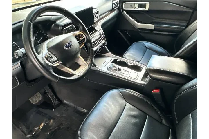 $28745 : Ford Explorer 2022 Limited 4 image 10