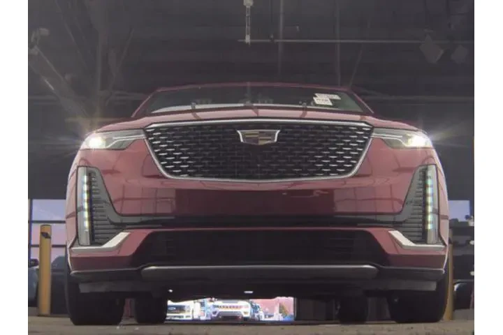 $33393 : Cadillac XT6 2023 4x4 Luxury image 3