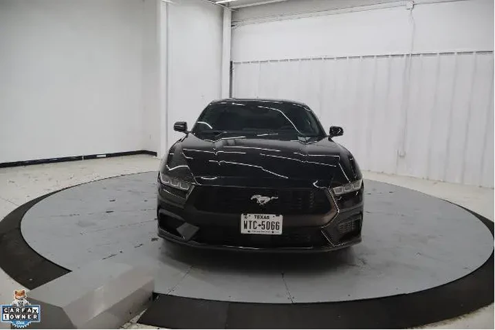 $30475 : Ford Mustang 2024 EcoBoost P image 9