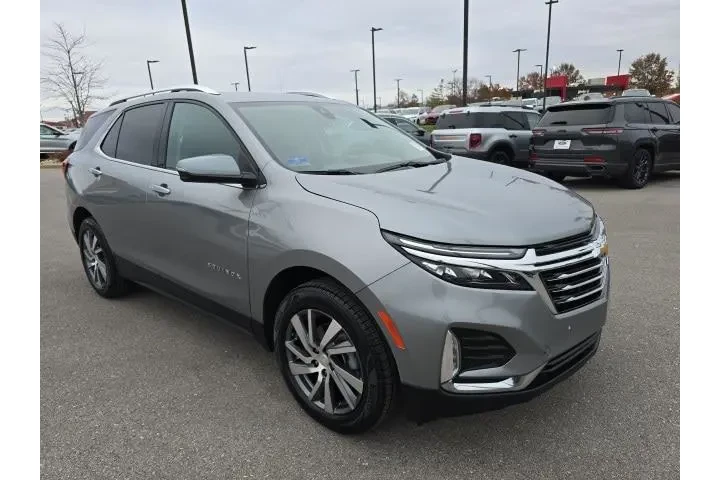 $25500 : Chevrolet Equinox 2023 4x4 P image 7